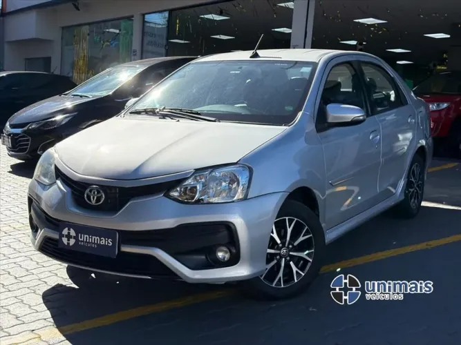 Toyota Etios Platinum Sed. 1.5 Flex 16V 4P Aut. 2017