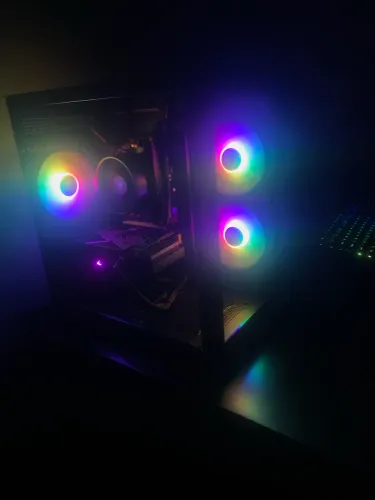? PC Gamer à Venda 