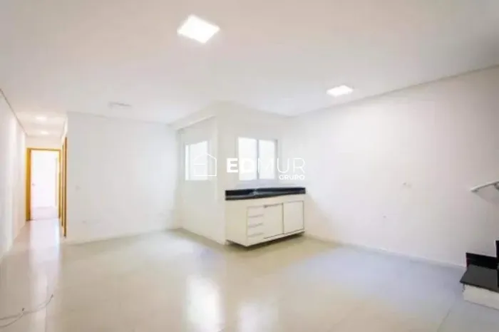 COBERTURA para ALUGUEL com 160m² no bairro Vila Pires com 3 quartos e 2 vagas. Santo André