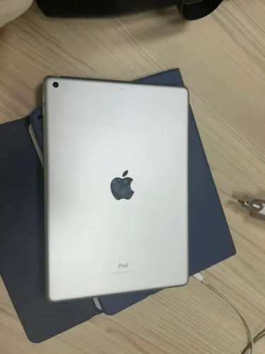 iPad 9 Geração - único dono