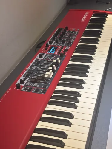 Nord electro 6d 73