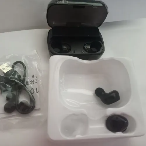 OITO UNIDADES DE FONE DE OUVIDO M10 PARA REVENDA