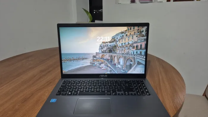 NOTEBOOK ASUS VIVOBOOK X515MA | 4GB de RAM<br><br>| SSD 128GB