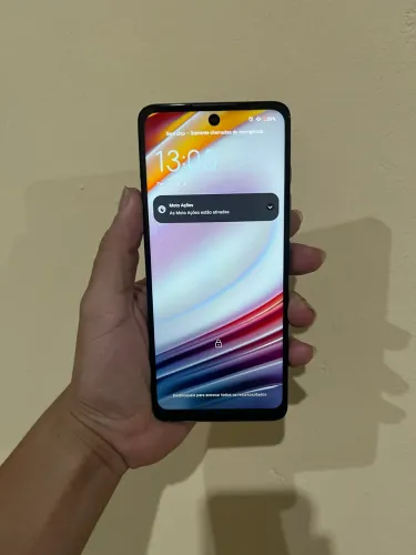 Vendo Celular Motorola G60 todo original 128 gigas de memória pra vender logo
