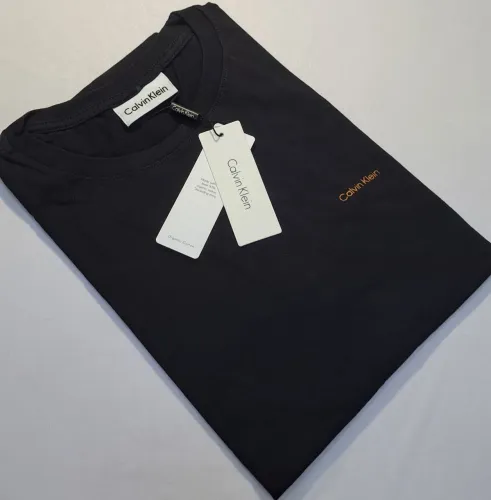Camiseta Calvin Klein Preta