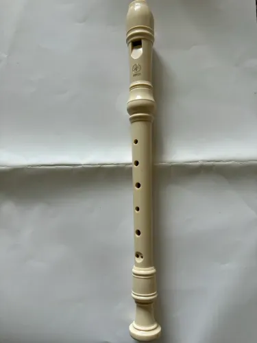 Flauta Doce Yamaha Soprano Barroca Yrs24B seminova