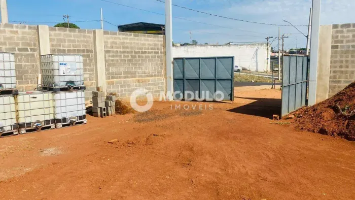 TERRENO à venda, DONA ZULMIRA - Uberlândia/MG