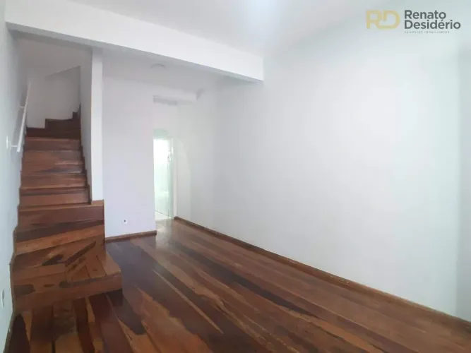 Casa Geminada com 2 dormitórios e 01 vaga para alugar, 82 m² - Esplanada - Belo Horizonte/