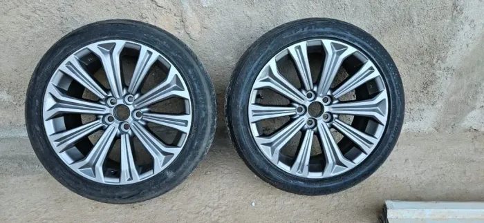 RODAS DE ARO 17 PARA COROLLA 20/21 - ORIGINAIS - USADAS EM ÓTIMO ESTADO.