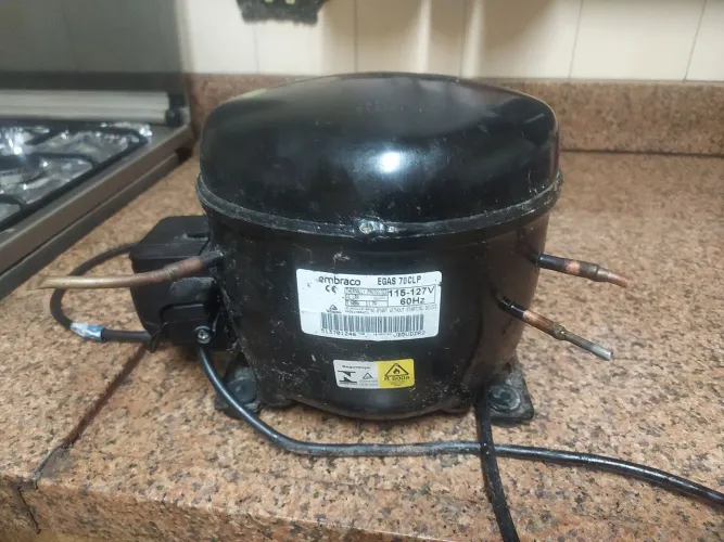 Motor de geladeira 