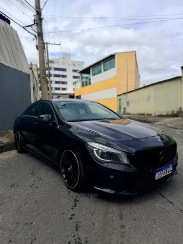 Mercedes-Benz CLA-200 Vision 1.6 TB 16V Flex Aut. 2014