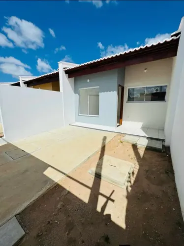 VENDE-SE CASA NA ALAMEDA DOS JARDINS NO BAIRRO NOVA ESPERANÇA EM PARNAMIRIM-RN