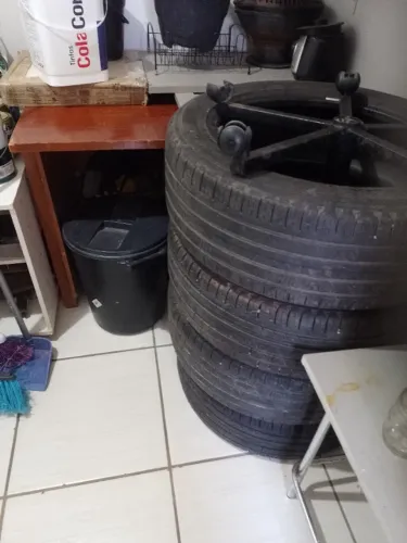 Pneu Corolla Cross 