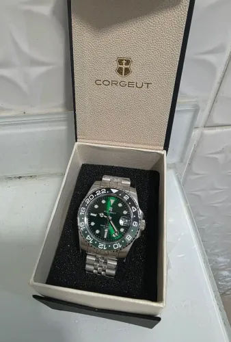 Relógio Corgeut GMT 40mm - Vidro Safira, Aço 316L, Máquina Suíça Ronda