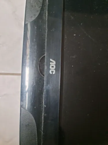 Tv AOC