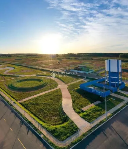 Terreno à Venda no Loteamento Guaíba Park ? 200 m² no Bairro Parque 35