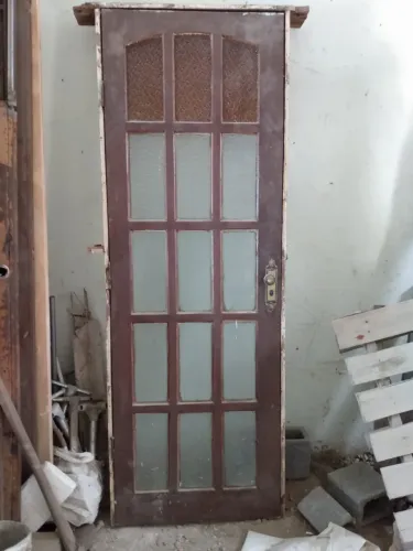 Porta montada - Marco e porta 70
