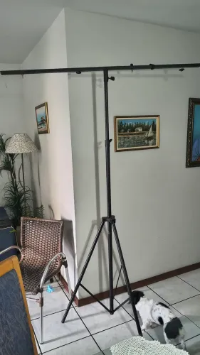 Pedestal tripé iluminação e banner