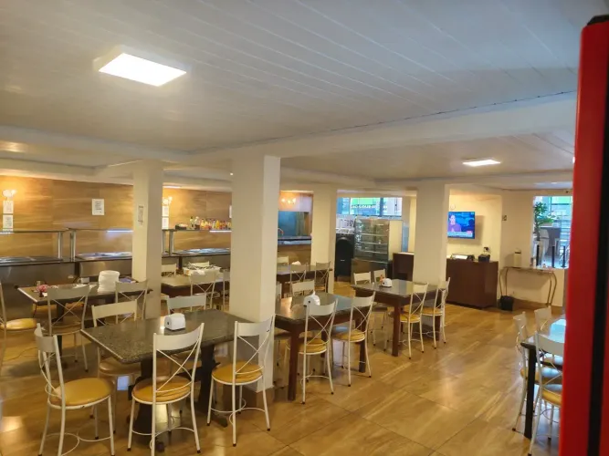 VENDO RESTAURANTE ST MARISTA