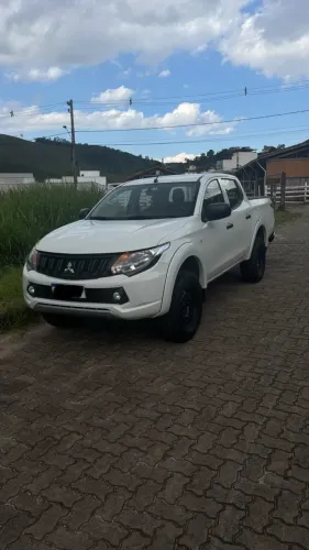 Mitsubishi L200 Triton Sport GL 2.4 Diesel 2023