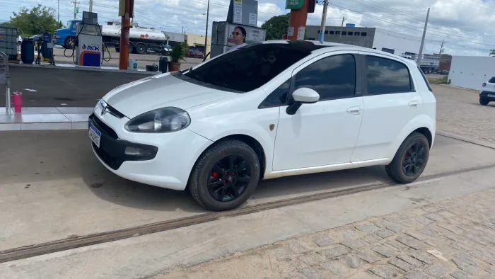 Fiat Punto Attractive Italia 1.4 F.flex 8V 5P 2014