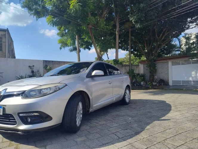 Renault Fluence Sed. Dynamique 2.0 16V Flex Aut. 2017