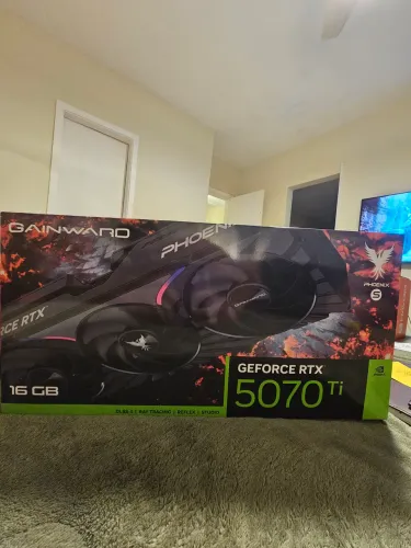 Placa de video RTX 5070ti