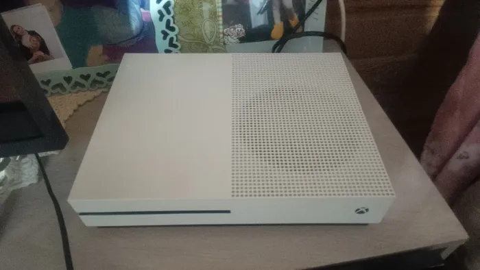 Vendo Xbox one S