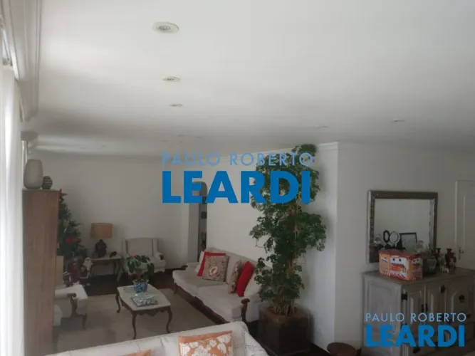 APARTAMENTO - MORUMBI - SP
