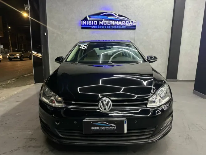 Volkswagen Golf Comfortline 1.6 MSI Total Flex Aut. 2016