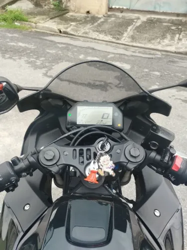 Yamaha R3 2025/2026 | 15.500 km | Único Dono | Impecável
