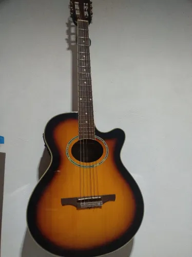 Violão nylon elétrico 