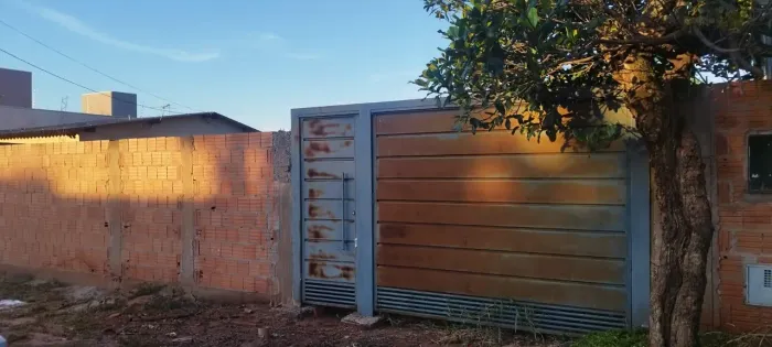 Vende bairro Nova Lima Terreno todo murado