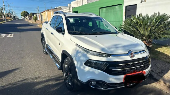 Fiat Toro Volcano 2.0 16V 4X4 TB Diesel Aut. 2017