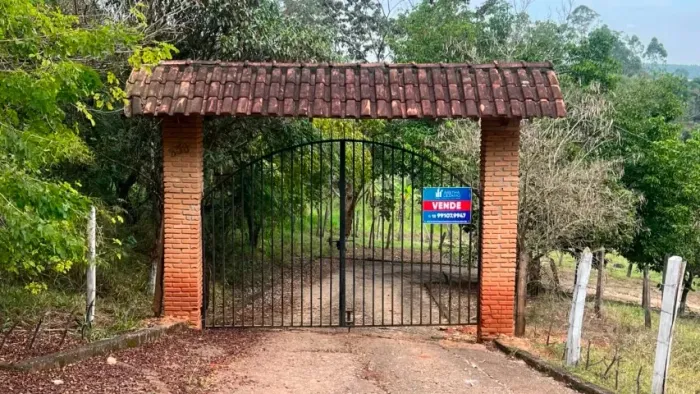 Sitio à venda, 44.000 m² por R$ 2.500.000 - Piracangaguá - Taubaté - SP