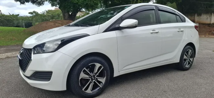 Hyundai HB20S C.style/c.plus1.6 Flex 16V Aut. 4P 2019