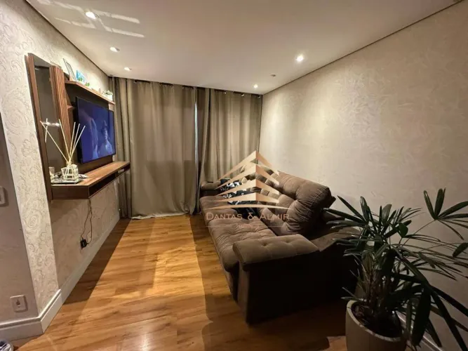 Apartamento à Venda - Condomínio Reserva Mayor - Com 2 dormitórios de 56 m² por R$ 424.000