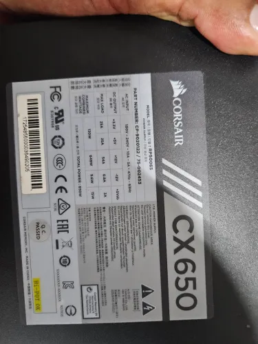 Fonte Corsair CX650, 650W, 80 Plus