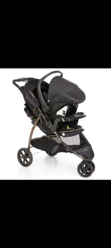 vende se carrinho com bebê conforto Galzerano