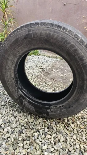 PNEU 205/75R16C