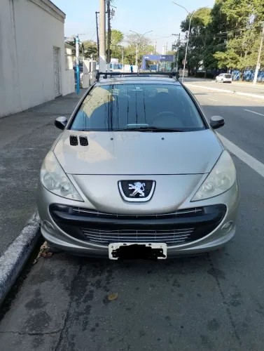 Peugeot 207 Sed. Passion XR Sport 1.4 Flex 8V 4P 2011
