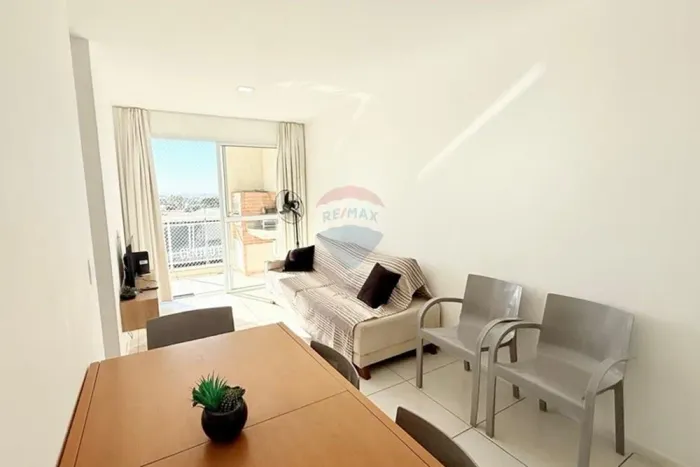 Apartamento à Venda com Churrasqueira no Braga em Cabo Frio