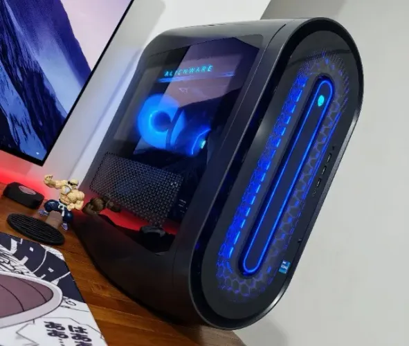 PC Gamer Alienware Aurora R15 RTX 3070 | 32Gb DDR5 | i7-13700k