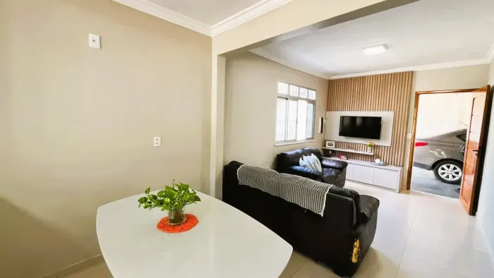 CASA TÉRREA 3 QUARTOS - ALVORADA - ACEITA FINANCIAMENTO