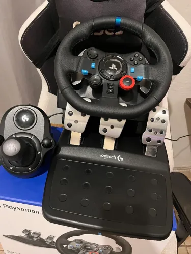 Volante Logitech G29 + Pedais + Câmbio Shifter (PS5/PS4/PC) na Caixa