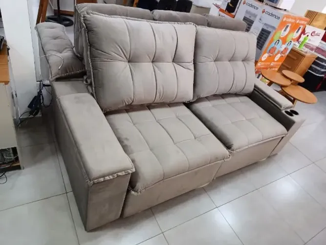 SOFA ESTOFADO M. LR 1.80 M Dividimos Em Até 10x Sem Juros