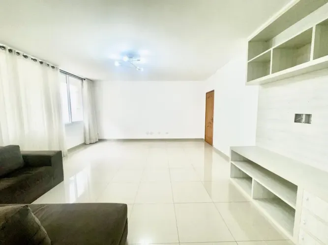 800 mts Shopping Paulista | Apto de 180m² | 3 Dorms