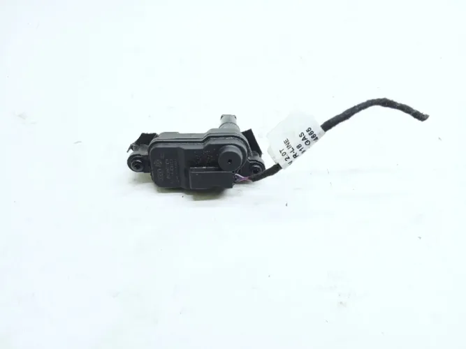 Motor Trava Portinhola Vw Tiguan Tsi 2.0 2021 8v0862159