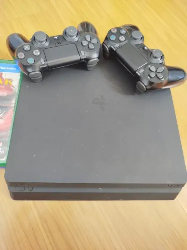 Playstation 4 Slin 