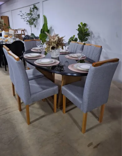 Mesa de Jantar Oval 1.80x1.00 com 06 cadeiras 